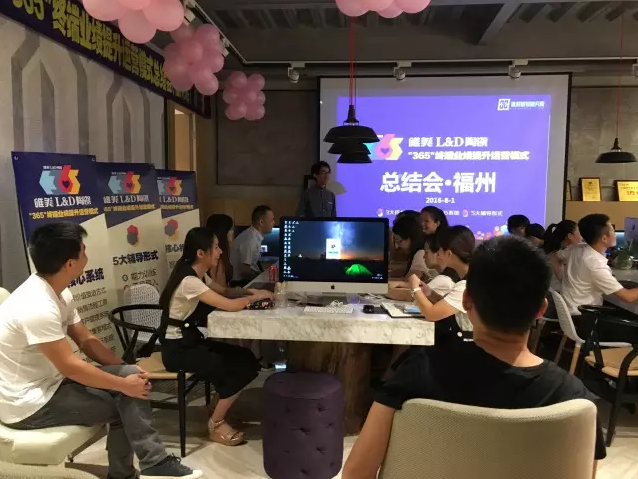 1481356928953153.png blob.png