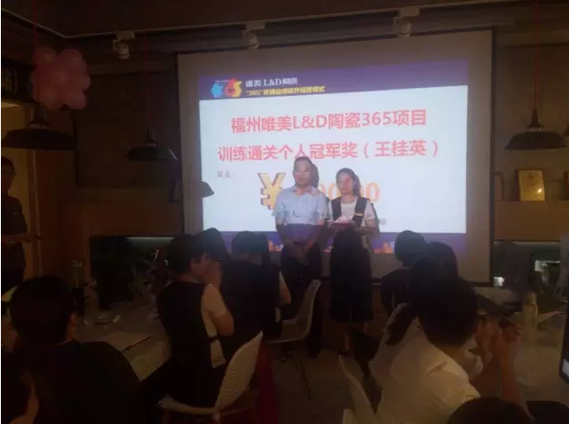 1481357003650683.png blob.png