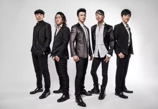 1506568973113388.png blob.png